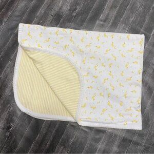 NORDSTROM BABY YELLOW DUCKLING CHICKS RECEIVING SWADDLE JERSEY KNIT BLANKET